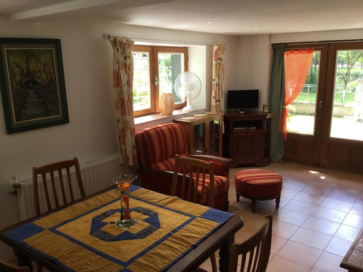 Villa La Garenne à Exideuil-sur-Vienne Extérieur photo