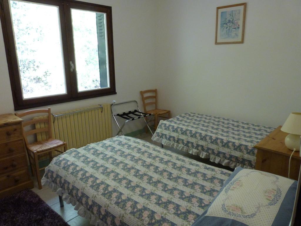 Villa La Garenne à Exideuil-sur-Vienne Extérieur photo