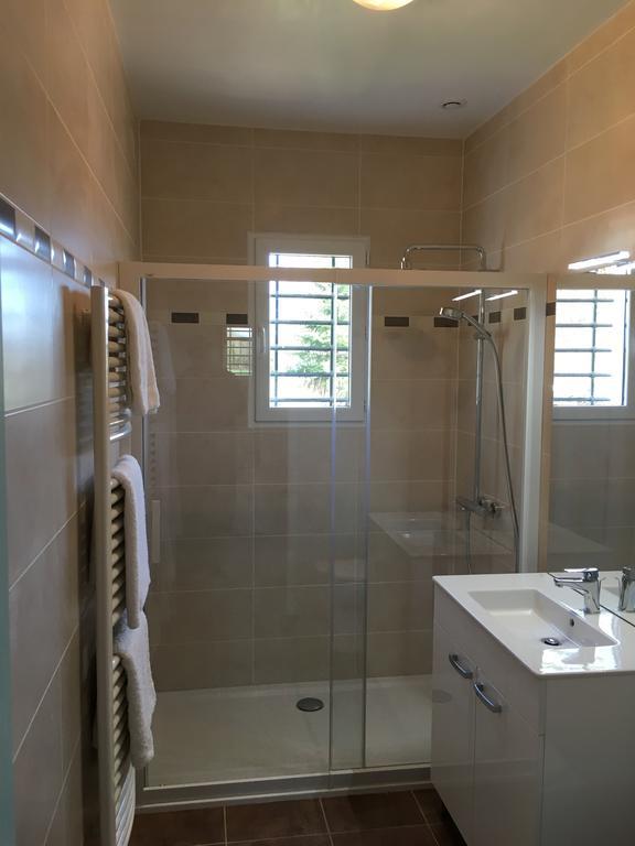 Villa La Garenne à Exideuil-sur-Vienne Extérieur photo